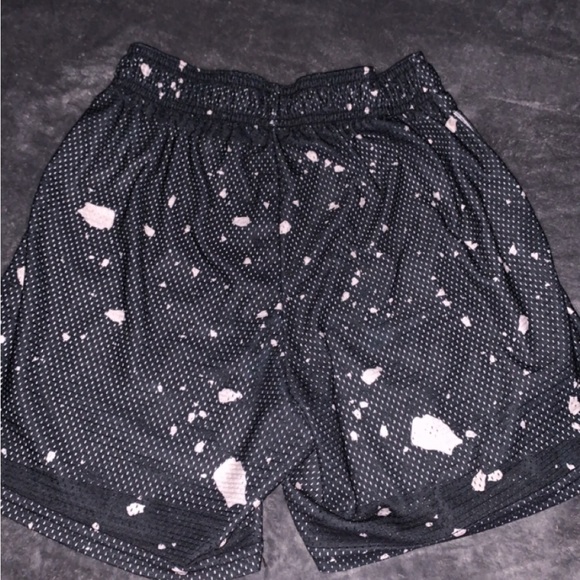 Takedown Shorts - Picture 2 of 2